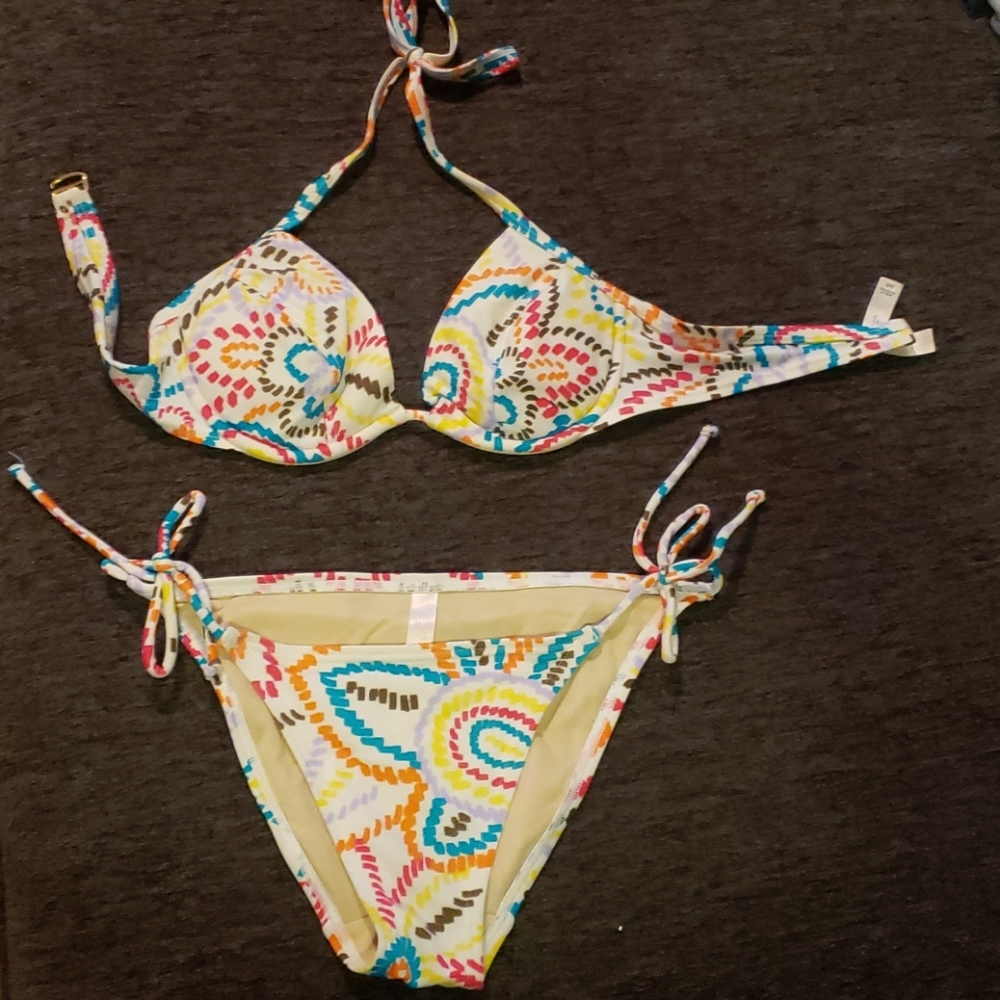 VICTORIA'S SECRET BIKINI